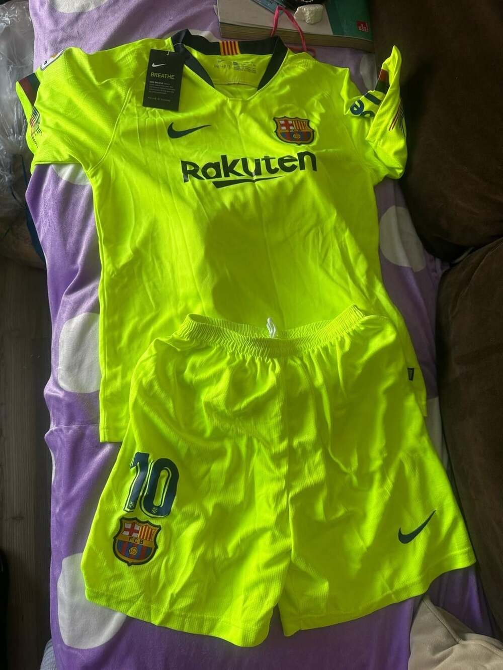 Nike FC Barcelona Messi 10 Kit Size 28 Neon Yellow